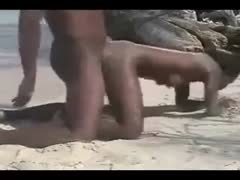 No difficulty, I'm pounding my sweetie with hawt dark skin on the beach.